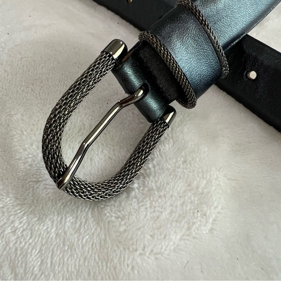 Vintage Women’s Cipriani Leather Black Belt With Chain Embellished Buckle Size M - Picture 2 of 4